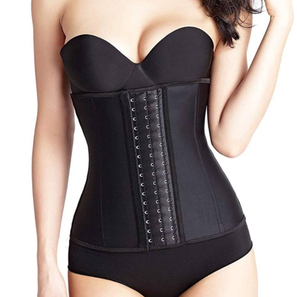 BRAND NEW Women Waist Trimmer Size Large
